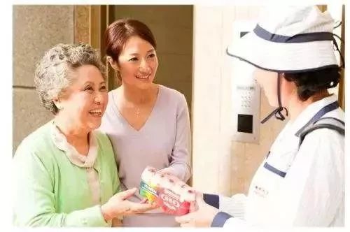 一個單品賣了82年，定價2塊2，中國每天500多萬瓶銷量……3