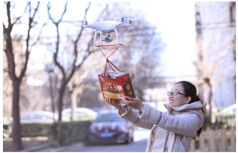 雀巢脆脆鯊出“芯”無(wú)人機(jī)送貨玩出新高度3