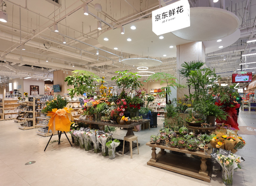 七鮮超市亦莊龍湖天街店官宣開業(yè)，全場景零售服務價值凸顯